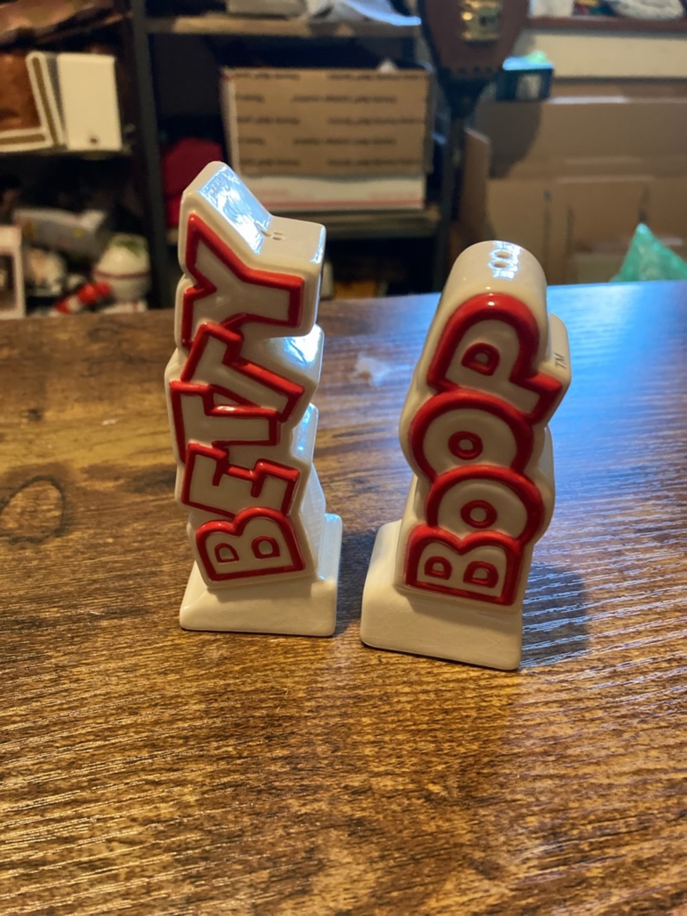 2004 Betty Boop salt & pepper shakers